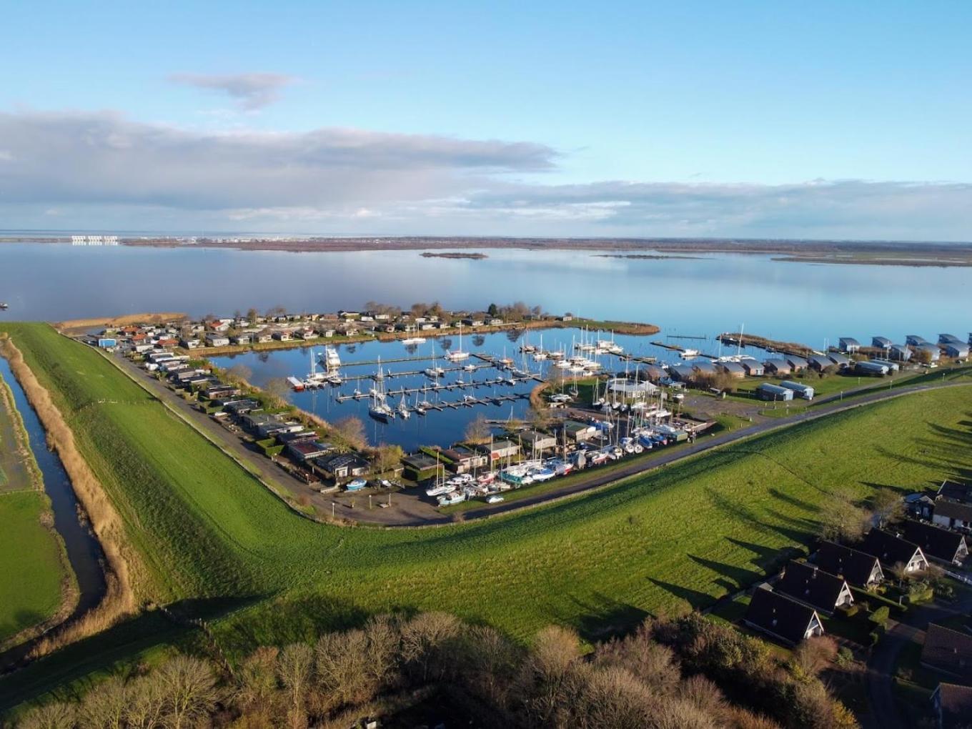 De Druif 6 Pers Holiday Home Close To The National Park Lauwersmeer Anjum Экстерьер фото